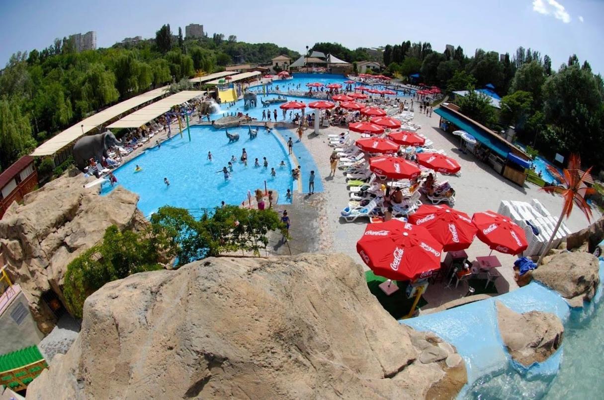 Armenian Village Park Hotel & Free Water Park, Gym Erevan Esterno foto